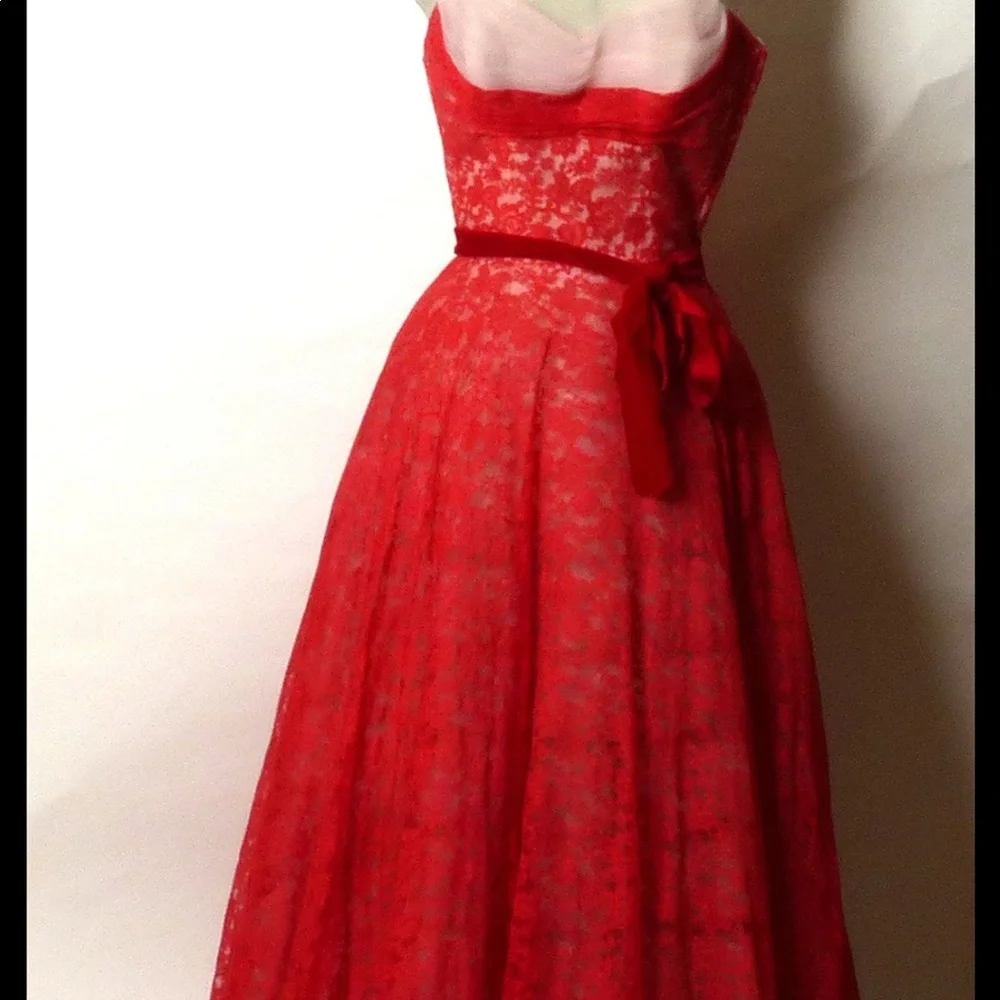 Stunning Vintage red dress 1950! Flawless ❤️💋 SOLD - Picture 1 of 4